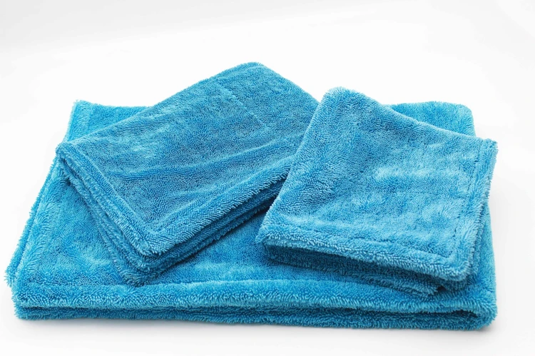 Ręcznik osuszający z mikrofibry MAGNET Cleaneo® 60x40 cm 1200g/m2.jpg